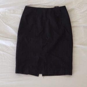 H&M black pencil skirt